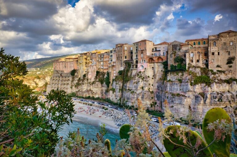 Buying Property in Calabria: Why International Buyers Are Choosing the Region and How to Get a Mortgage
